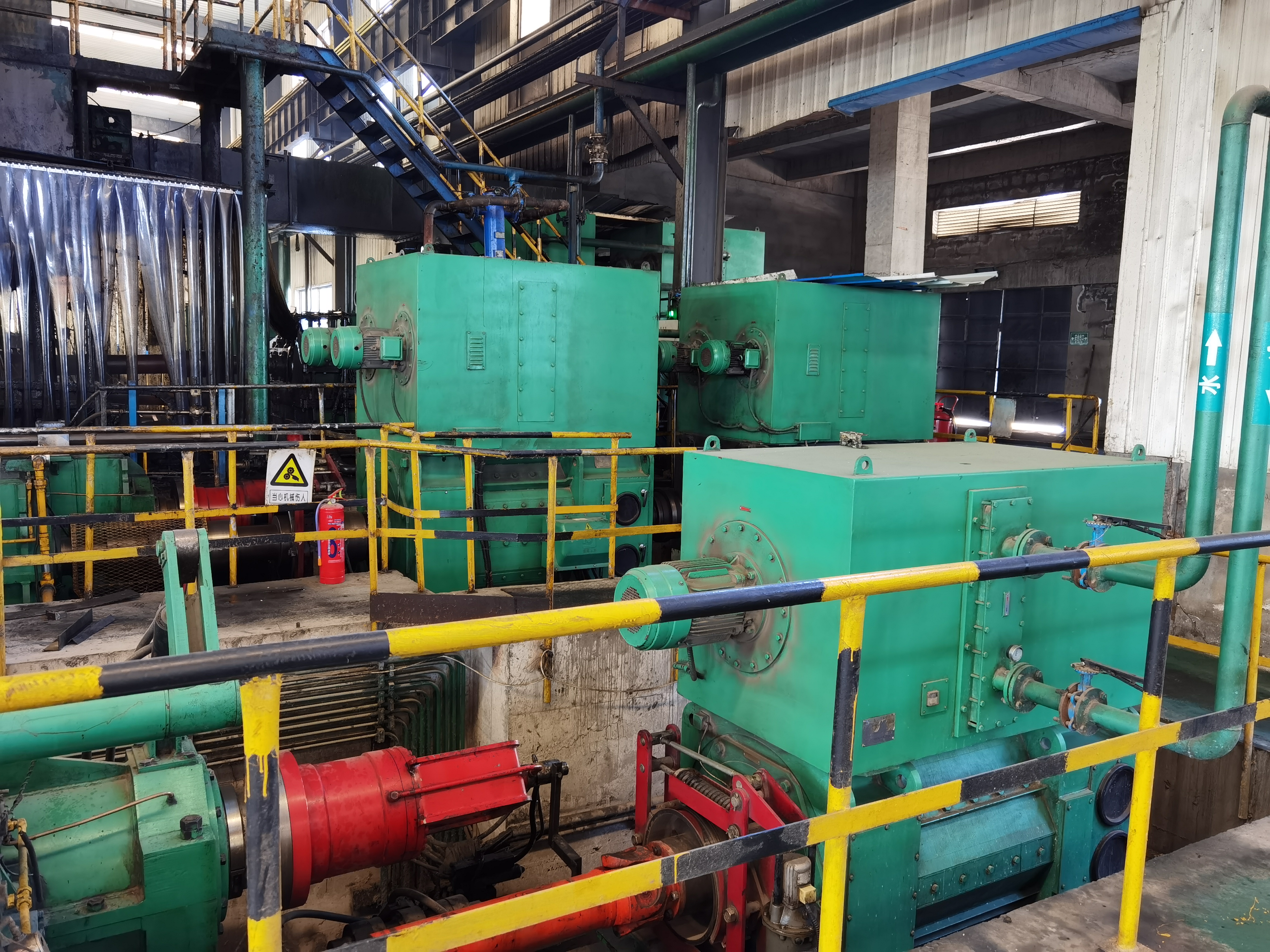 Động cơ DC cho th&eacute;p dải 1380 