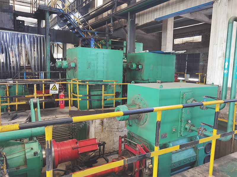 _0003_DC Động cơ cho th&eacute;p dải 1380 