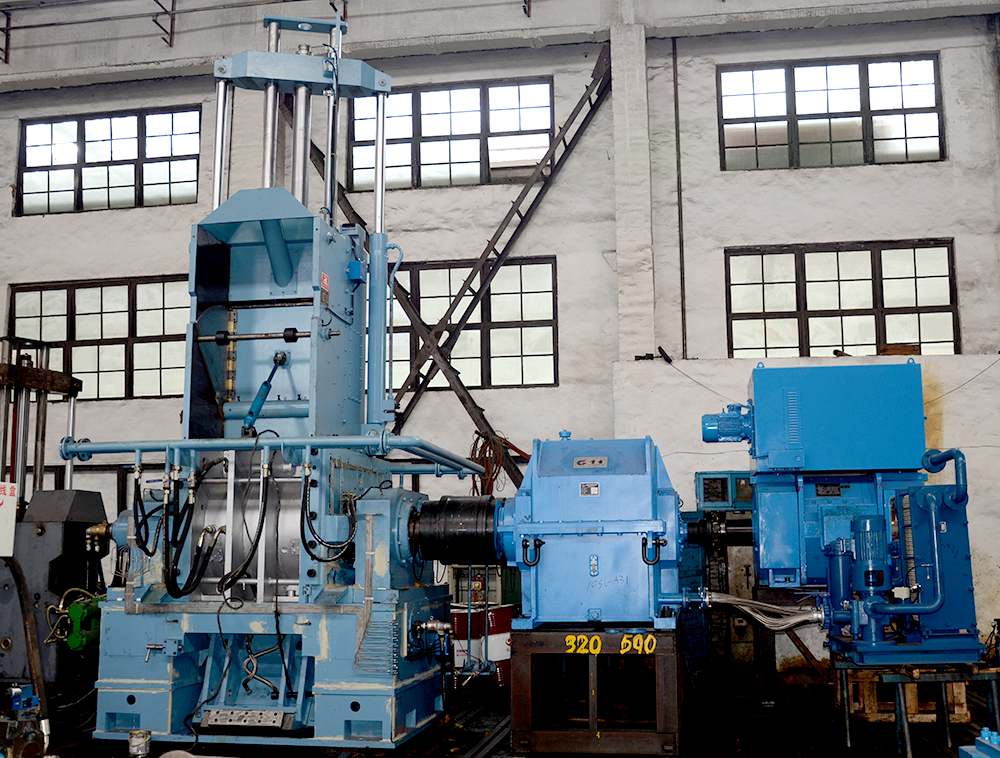 DC-Động cơ-cho-GE320-hỗn hợp- (1)