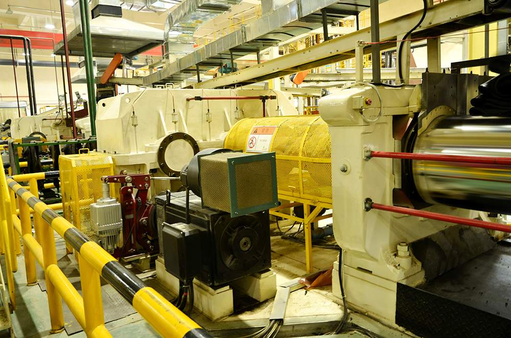 YJP-C&oacute; thể thay đổi-Tốc độ-AC-Động cơ-cho-nhựa- 图 3